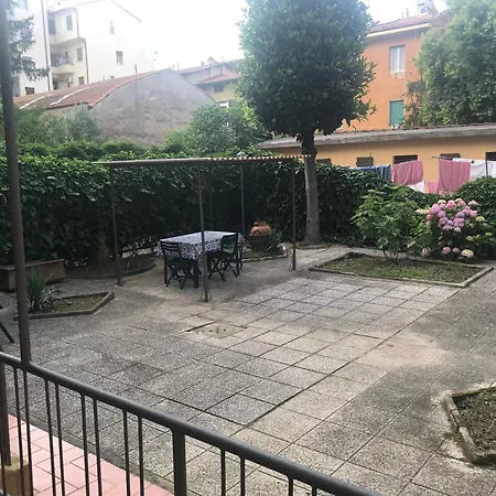 Near It 2 Bed & Breakfast Pisa